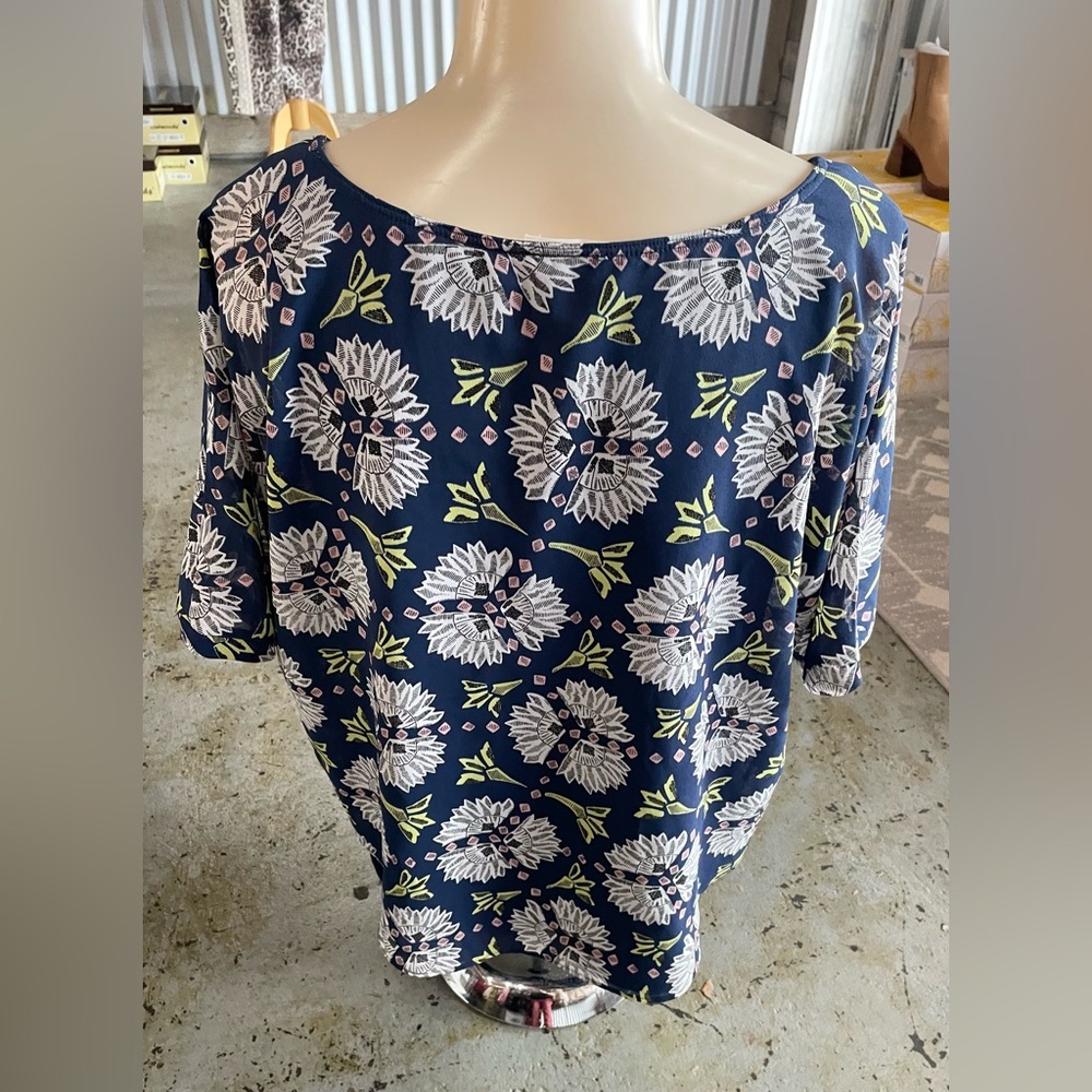 Women's Anthropologie Meadow Rue Medium Short Sleeve Blouse Top Blue - Picture 3 of 6